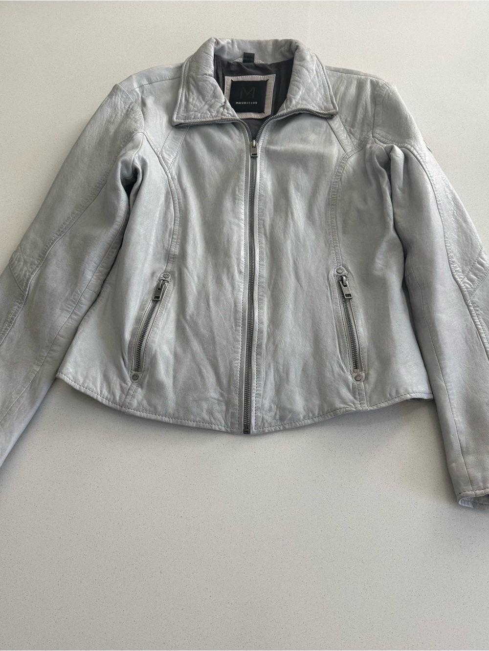 Mauritius Women's Light Gray Leather Zip-Front Jacket